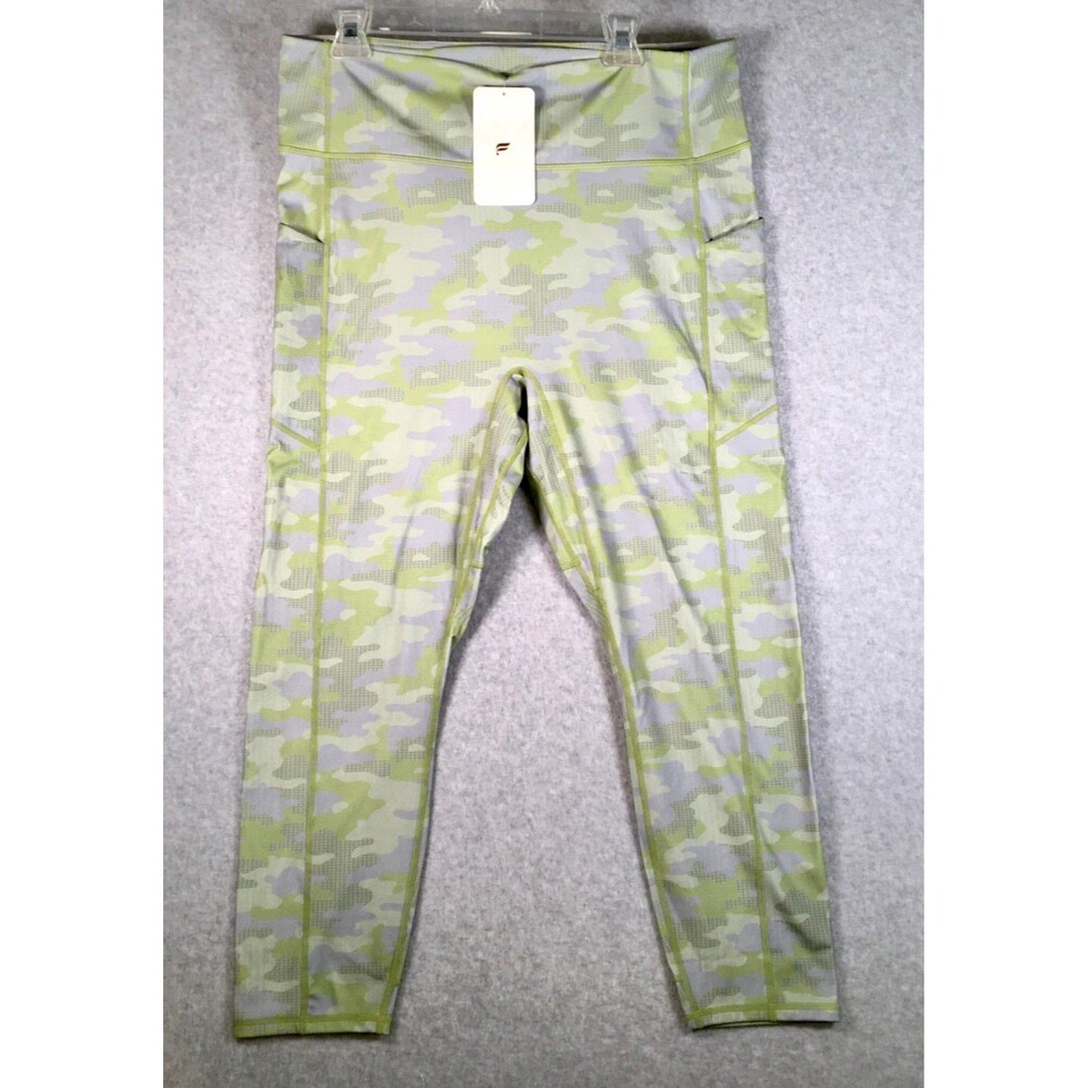 Fabletics Motion 365+ High Waisted  Womens 3X /7-8 Camouflage Print Leggings